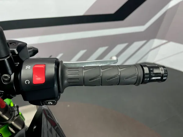 KAWASAKI  Z 900E - Thumbnail 9