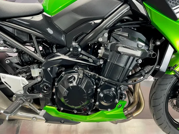 KAWASAKI  Z 900E - Thumbnail 12