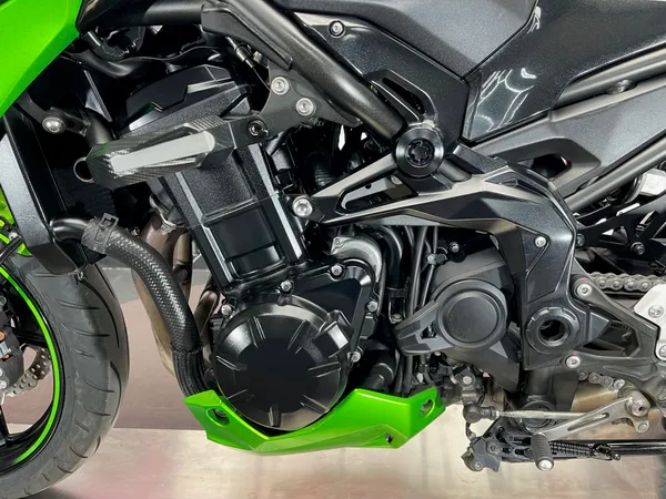 KAWASAKI  Z 900E - Thumbnail 17