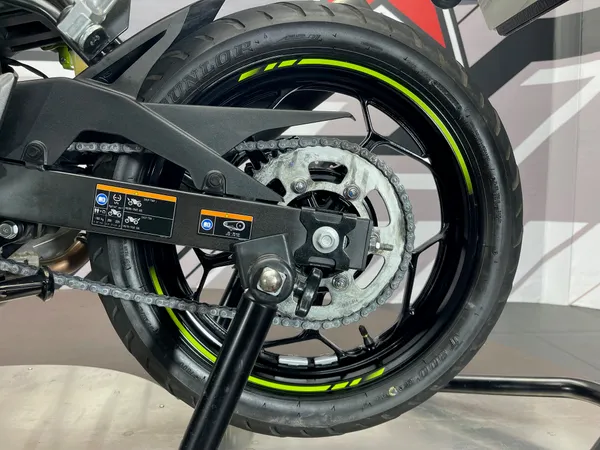 KAWASAKI Z 125 ABS - Thumbnail 10