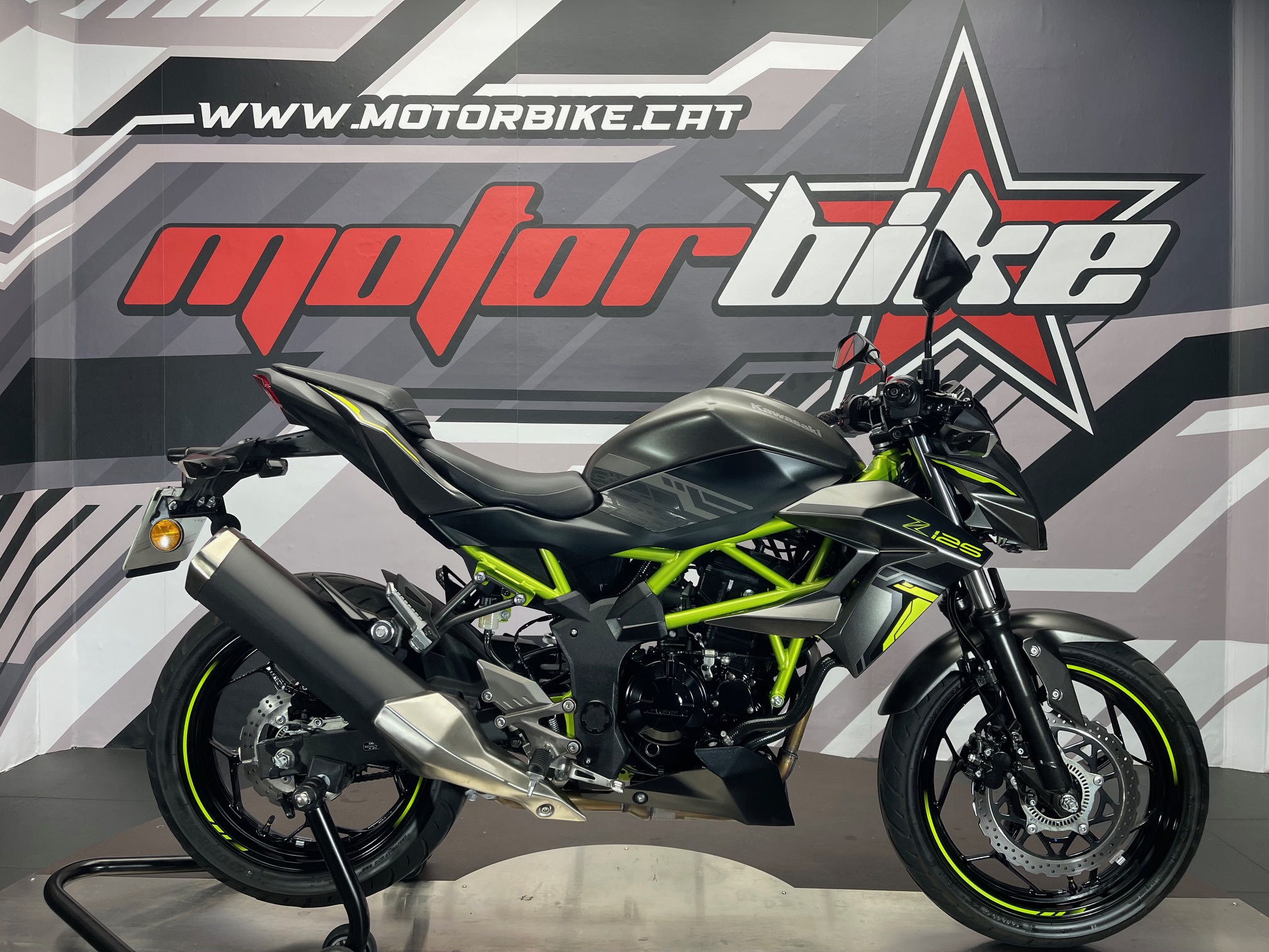 KAWASAKI Z 125 ABS 2024 - 3199,00 € | Motorbike.cat