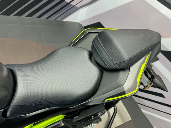 KAWASAKI Z 125 ABS - Thumbnail 13