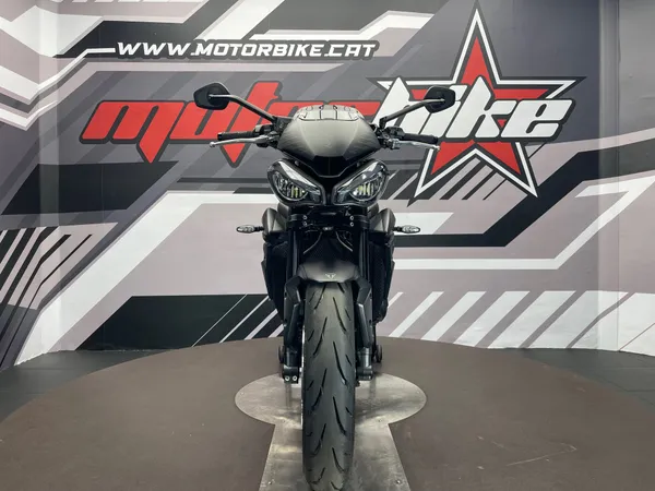 TRIUMPH STREET TRIPLE 765R - Thumbnail 3