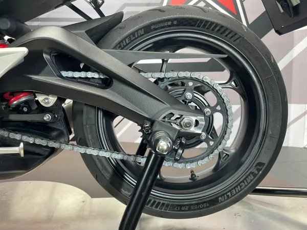 TRIUMPH STREET TRIPLE 765R - Thumbnail 16