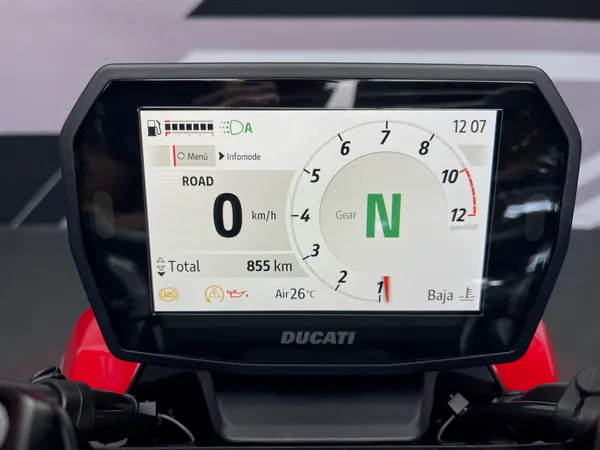 DUCATI STREETFIGTHER V2 - Thumbnail 8