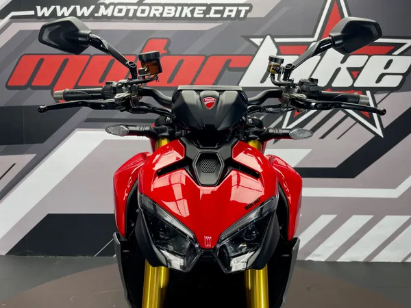 DUCATI STREETFIGTHER V2 - Thumbnail 12
