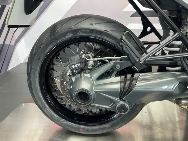 BMW R NINE T - Thumbnail 13