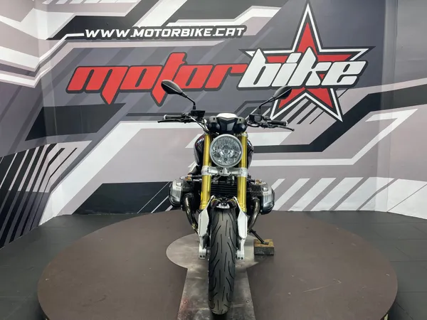 BMW R NINE T - Thumbnail 3