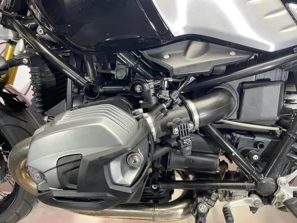 BMW R NINE T - Thumbnail 17
