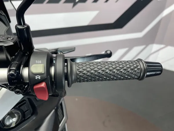 VOGE SR1 125 ADV - Thumbnail 9