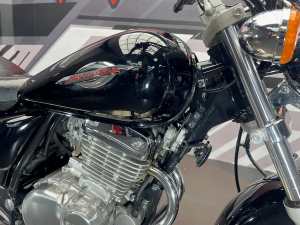 SUZUKI MARAUDER 250 - Thumbnail 11