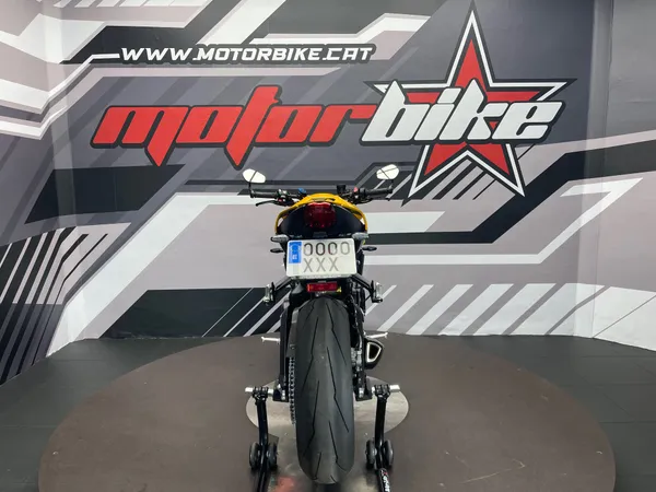 TRIUMPH STREET TRIPLE RS - Thumbnail 4