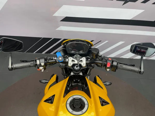 TRIUMPH STREET TRIPLE RS - Thumbnail 12