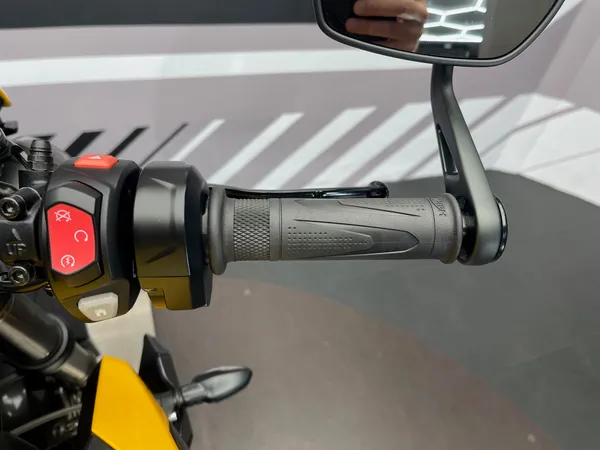TRIUMPH STREET TRIPLE RS - Thumbnail 15