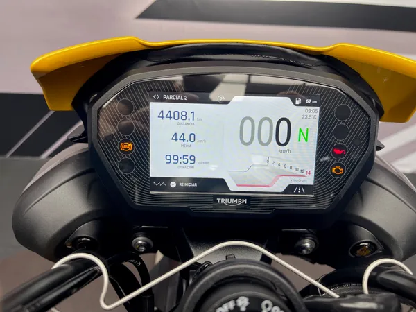 TRIUMPH STREET TRIPLE RS - Thumbnail 9