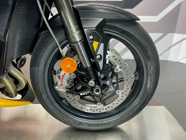 TRIUMPH STREET TRIPLE RS - Thumbnail 16