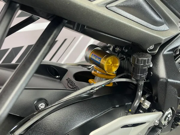 TRIUMPH STREET TRIPLE RS - Thumbnail 20