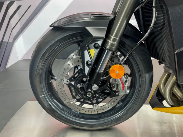 TRIUMPH STREET TRIPLE RS - Thumbnail 29
