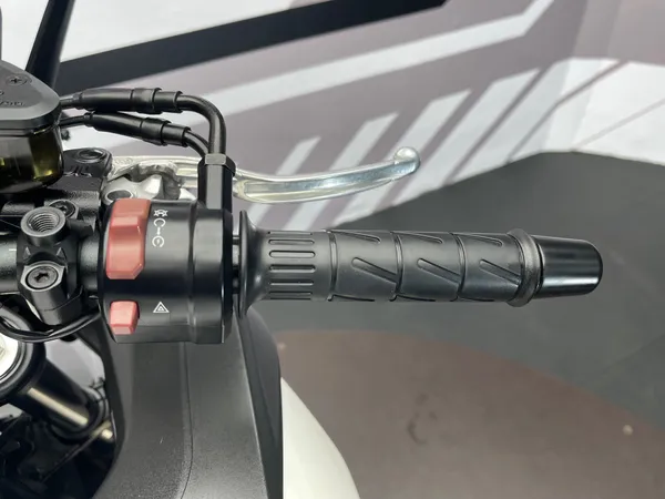 CFMOTO 650GT - Thumbnail 9