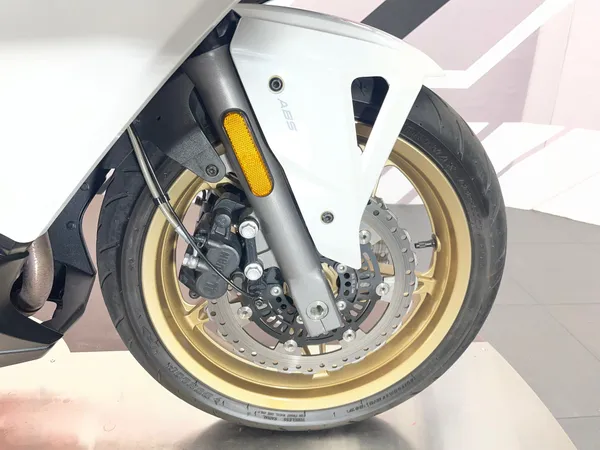 CFMOTO 650GT - Thumbnail 10