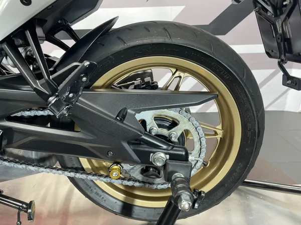 CFMOTO 650GT - Thumbnail 18