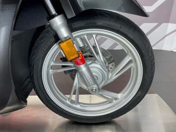 HONDA SH 125i ABS - Thumbnail 11