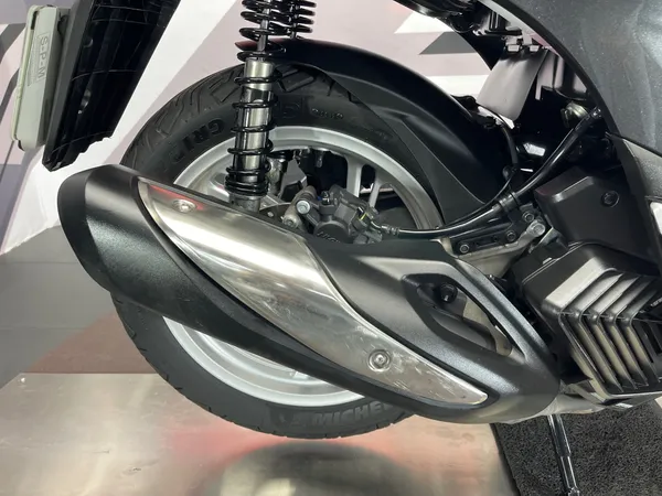 HONDA SH 125i ABS - Thumbnail 12