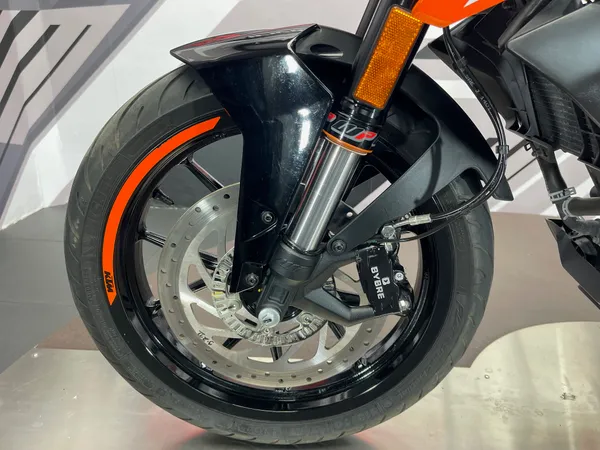 KTM 125 DUKE - Thumbnail 19