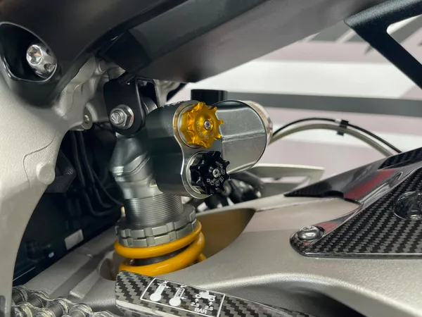 TRIUMPH DAYTONA 765 MOTOS2 - Thumbnail 24