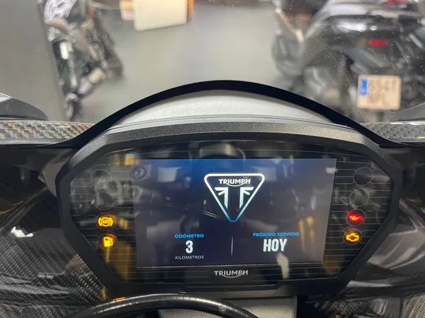 TRIUMPH DAYTONA 765 MOTOS2 - Thumbnail 7