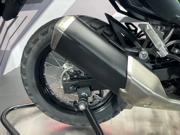 KAWASAKI VERSYS 300X - Thumbnail 16