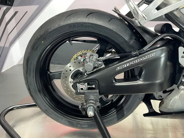HONDA CBR 600RR - Thumbnail 13