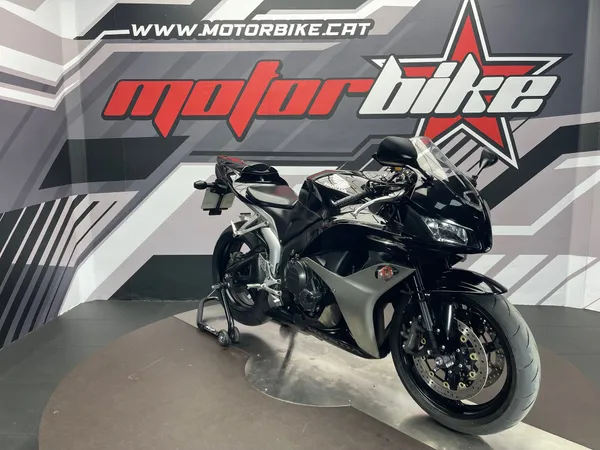 HONDA CBR 600RR - Thumbnail 5