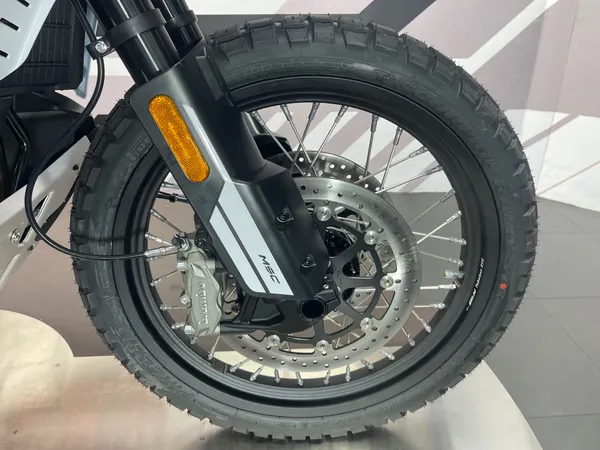 CFMOTO 1000 MT-X - Thumbnail 12