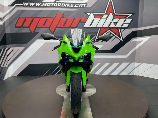 KAWASAKI ZX-6R - Thumbnail 3