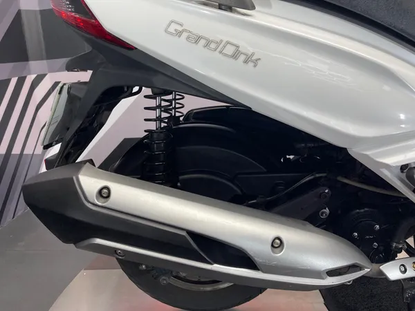 KYMCO GRAND DINK 300 ABS - Thumbnail 14