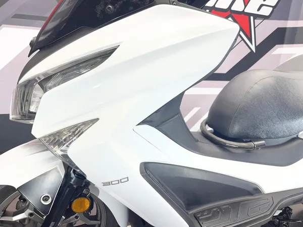 KYMCO GRAND DINK 300 ABS - Thumbnail 22