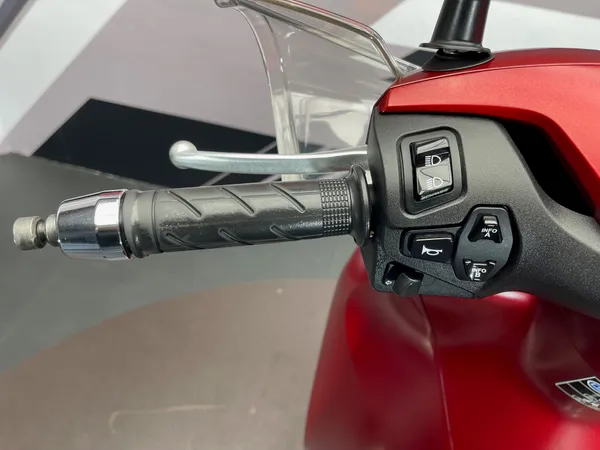 HONDA SH 350i ABS - SMART TOP BOX - Thumbnail 9