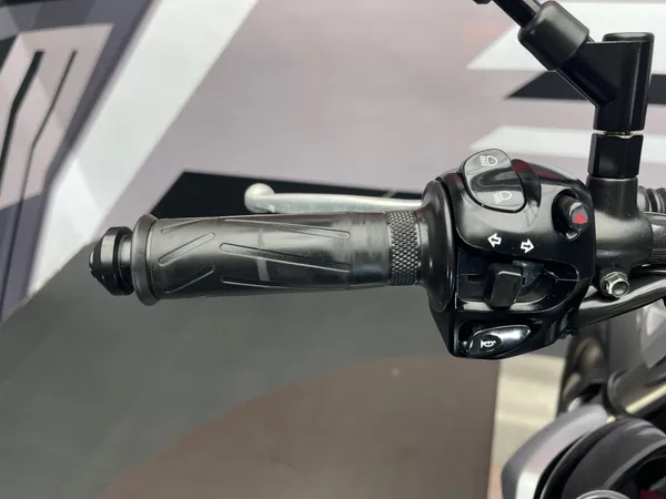 YAMAHA MT-03 - Thumbnail 8