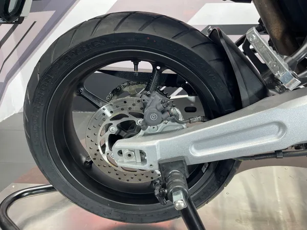 YAMAHA MT-03 - Thumbnail 12