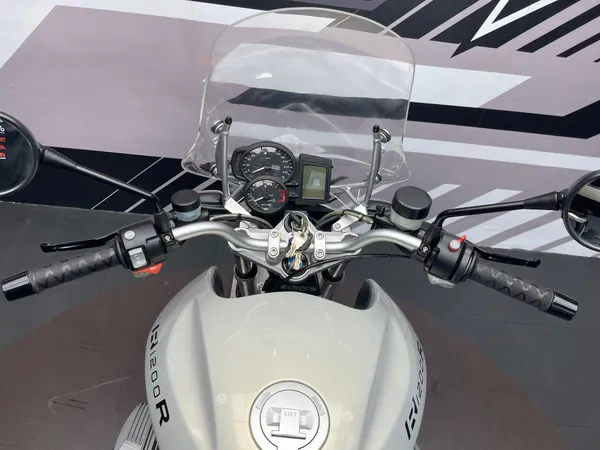 BMW R 1200 R - Thumbnail 7