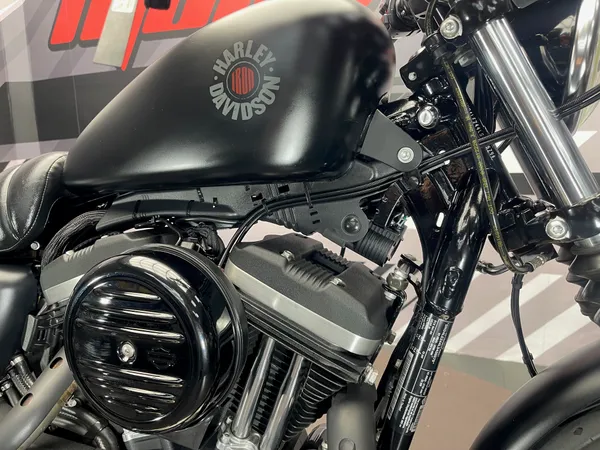 HARLEY DAVIDSON SPORTSTER 883 IRON - Thumbnail 10