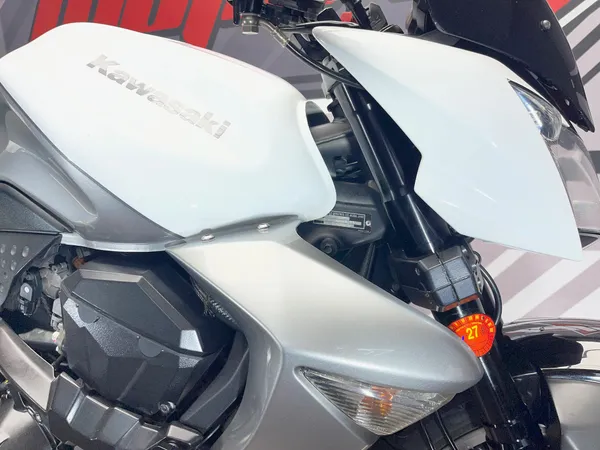 KAWASAKI Z 1000 - Thumbnail 11