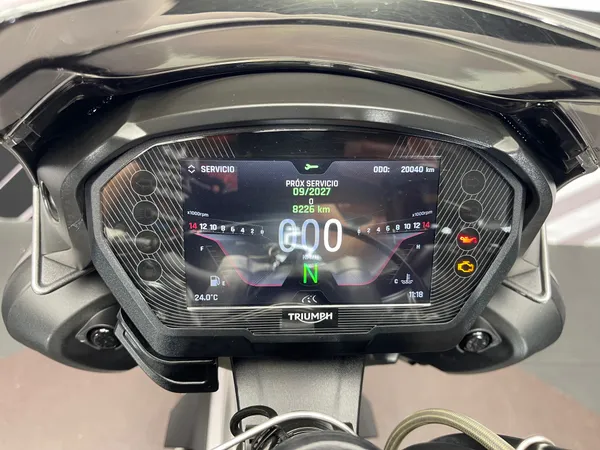 TRIUMPH STREET TRIPLE RS - Thumbnail 7