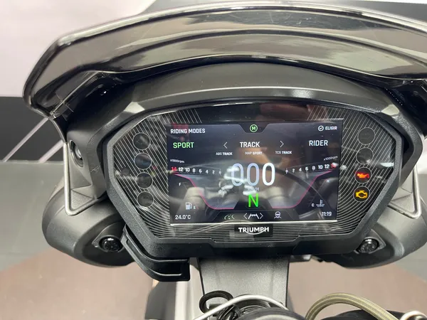 TRIUMPH STREET TRIPLE RS - Thumbnail 9