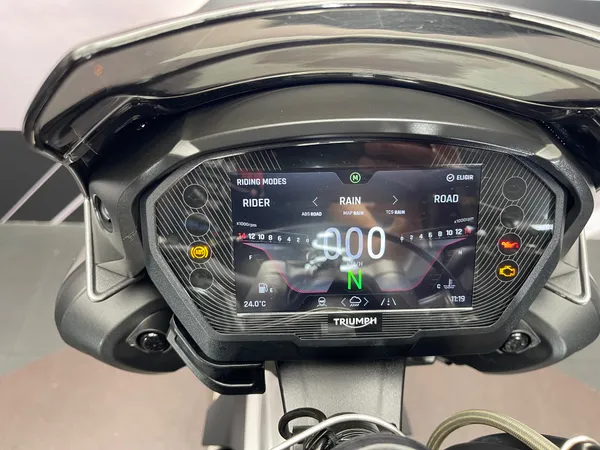 TRIUMPH STREET TRIPLE RS - Thumbnail 11