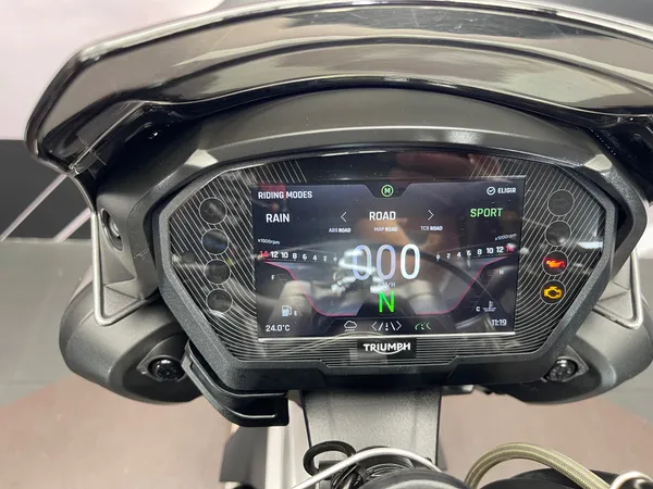 TRIUMPH STREET TRIPLE RS - Thumbnail 12