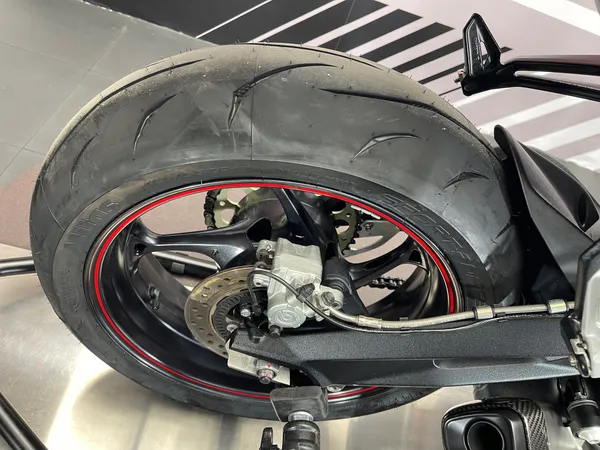 TRIUMPH STREET TRIPLE RS - Thumbnail 22