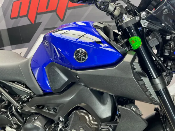 YAMAHA MT-09 ABS - Thumbnail 11