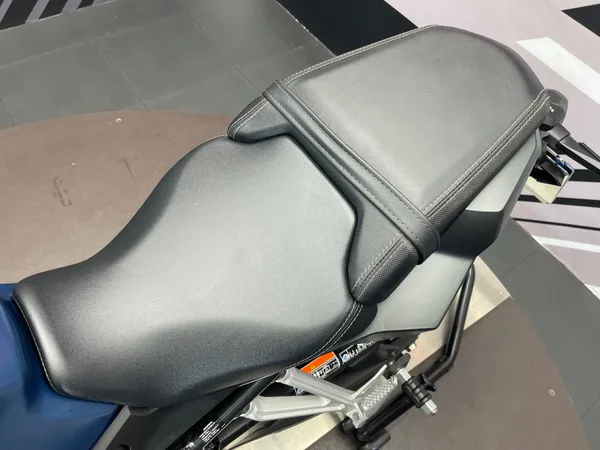HONDA CB 650 R - Thumbnail 14